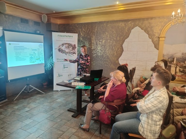Круглый стол по остеоартрозу в Севастополе. Препараты «Парафарм» получили высокую оценку от главного невролога города